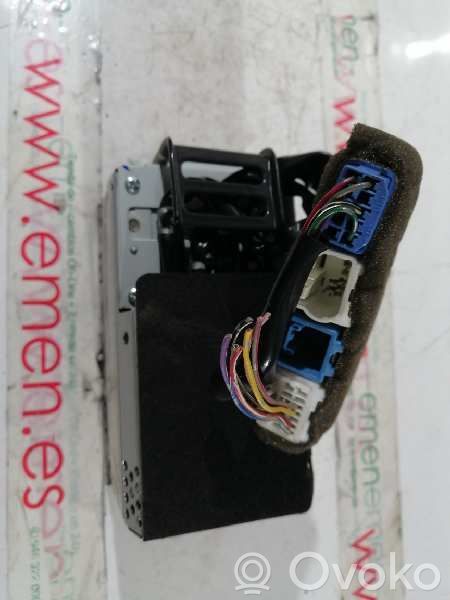 Lexus RX 300 Radio/CD/DVD/GPS head unit 