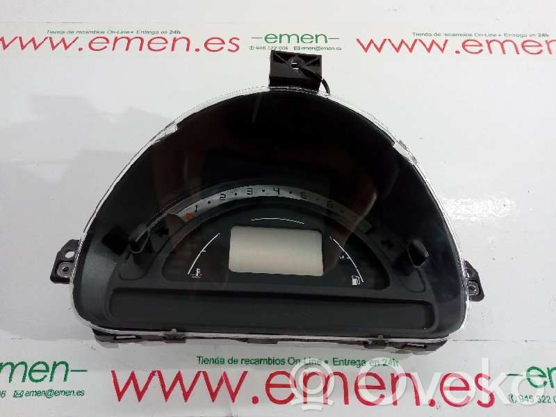 Citroen C2 Geschwindigkeitsmesser Cockpit