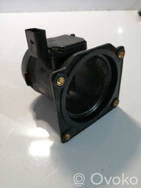 Audi A6 S6 C5 4B Polttoainetason anturi 