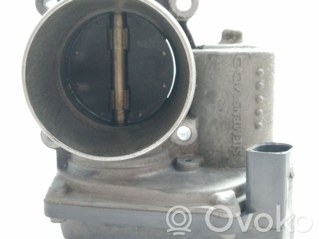 Volkswagen Golf V Przepustnica