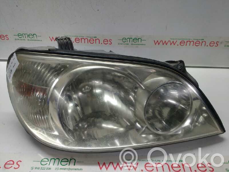 KIA Carnival Phare frontale