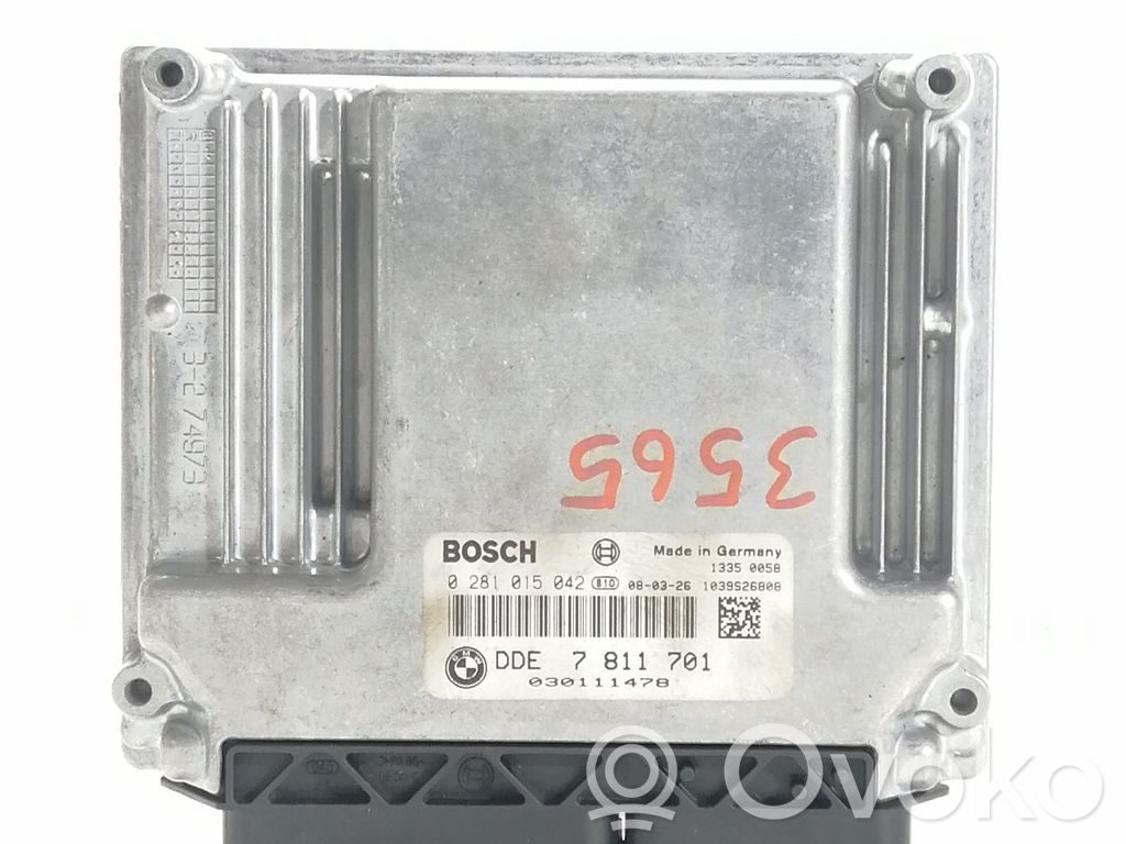BMW 1 E81 E87 Engine control unit/module 