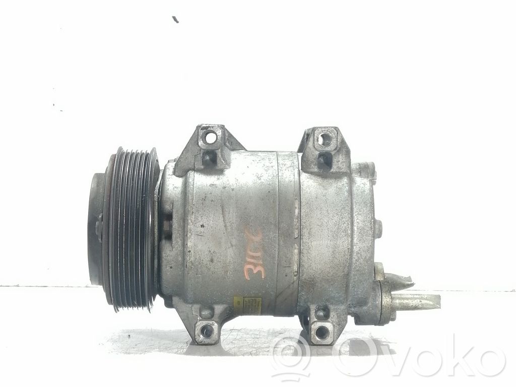 Volvo XC70 Ilmastointilaitteen kompressorin pumppu (A/C) 