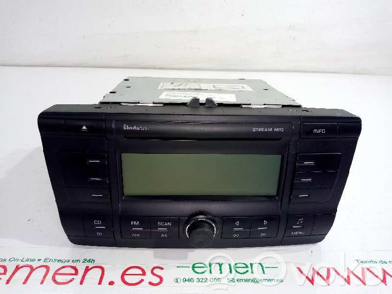 Skoda Octavia Mk2 (1Z) Radio/CD/DVD/GPS-pääyksikkö