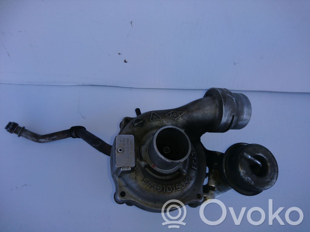 Nissan Note (E11) Turboahdin 