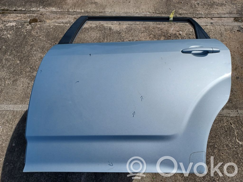 Toyota Corolla Verso AR10 Puerta trasera 