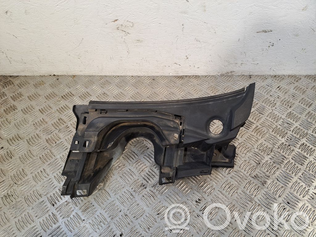 Toyota Auris 150 Windshield trim 