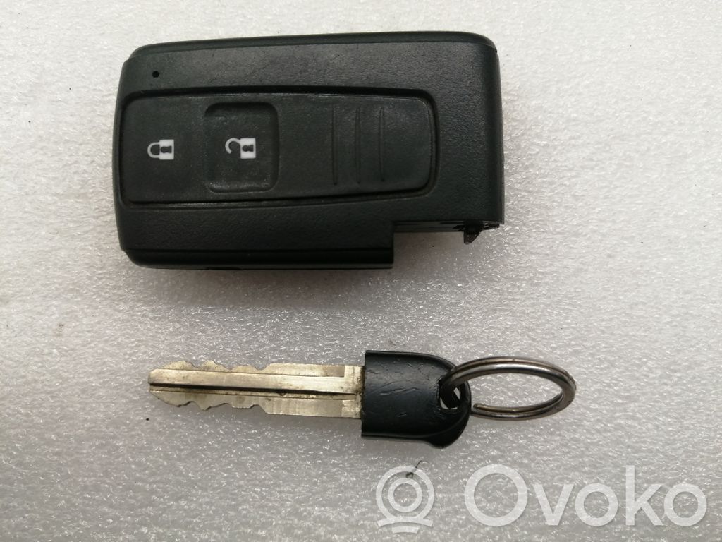 Toyota Corolla Verso AR10 Klucz / Karta zapłonu 