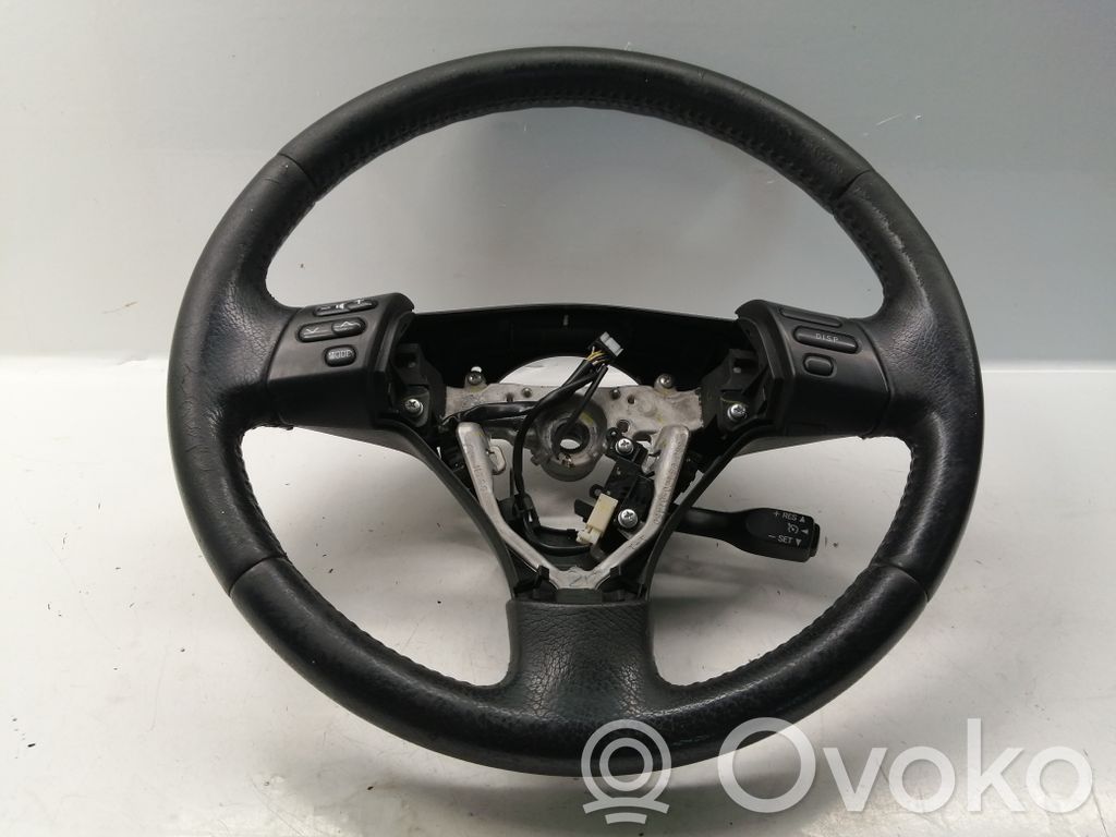 Toyota Corolla Verso AR10 Volante 