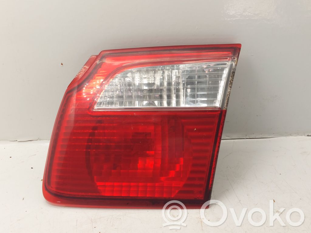 Mazda 626 Tailgate rear/tail lights 