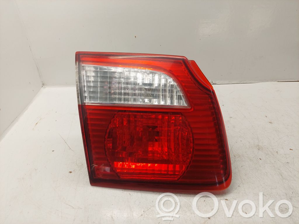 Mazda 626 Tailgate rear/tail lights 