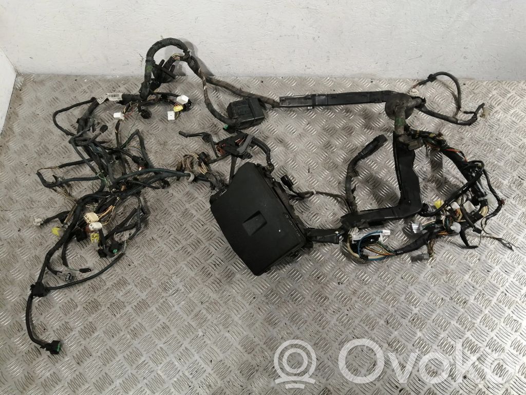 Toyota Auris 150 Inna wiązka przewodów / kabli 