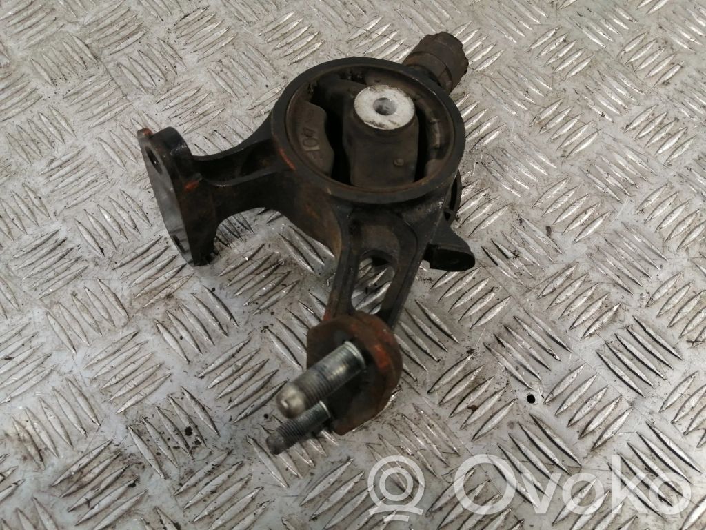 Toyota Auris 150 Engine mount bracket 
