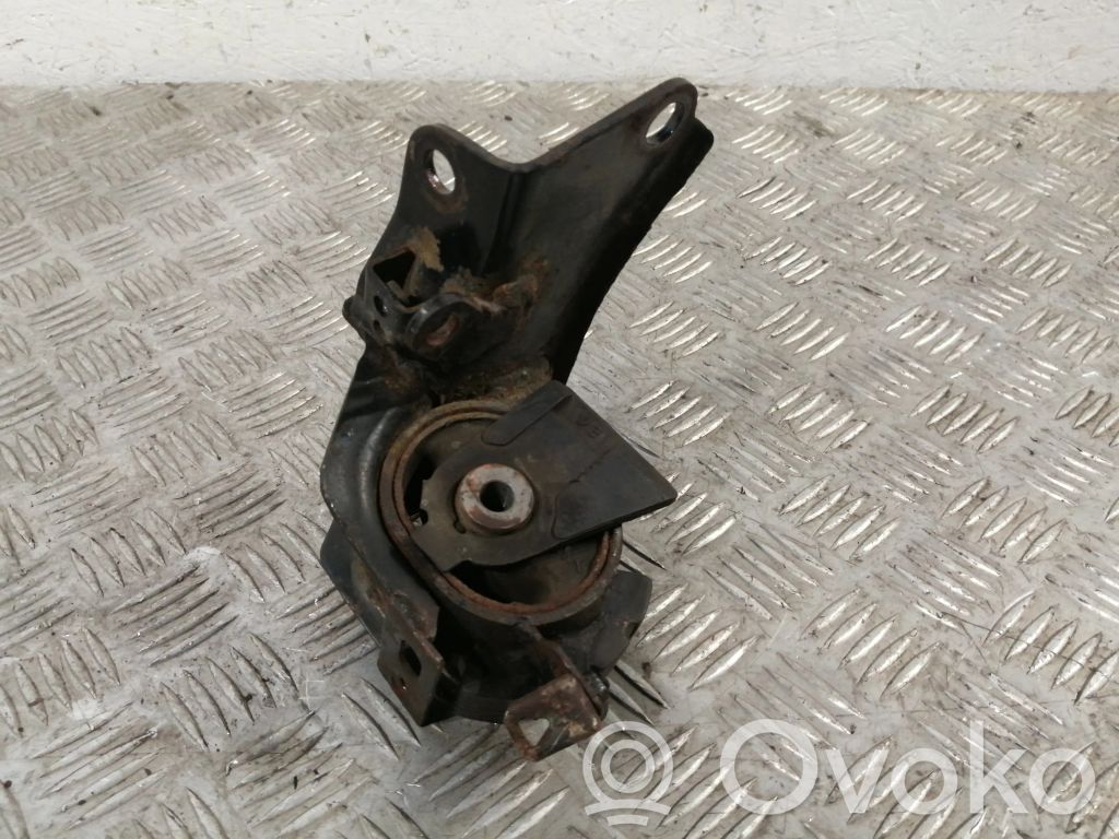 Engine mount bracket   123720R010