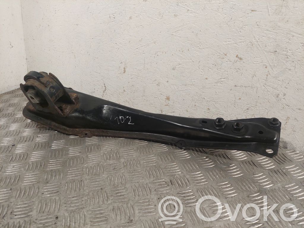 Toyota Corolla Verso AR10 Front subframe 