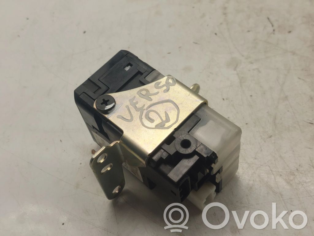 Toyota Corolla Verso AR10 Ignition key card reader 