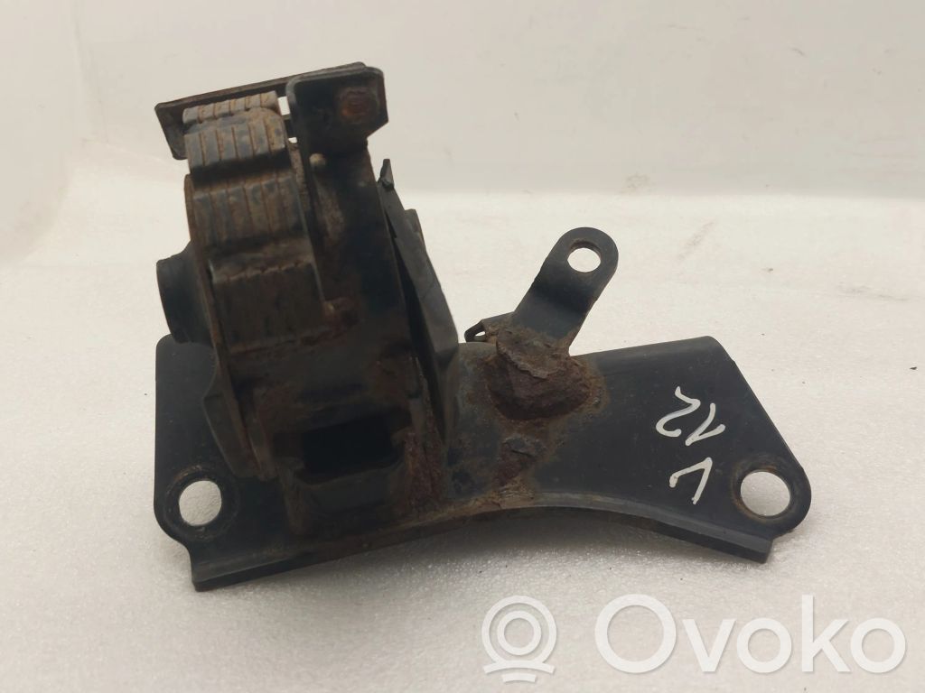 Toyota Corolla Verso AR10 Engine mount bracket 