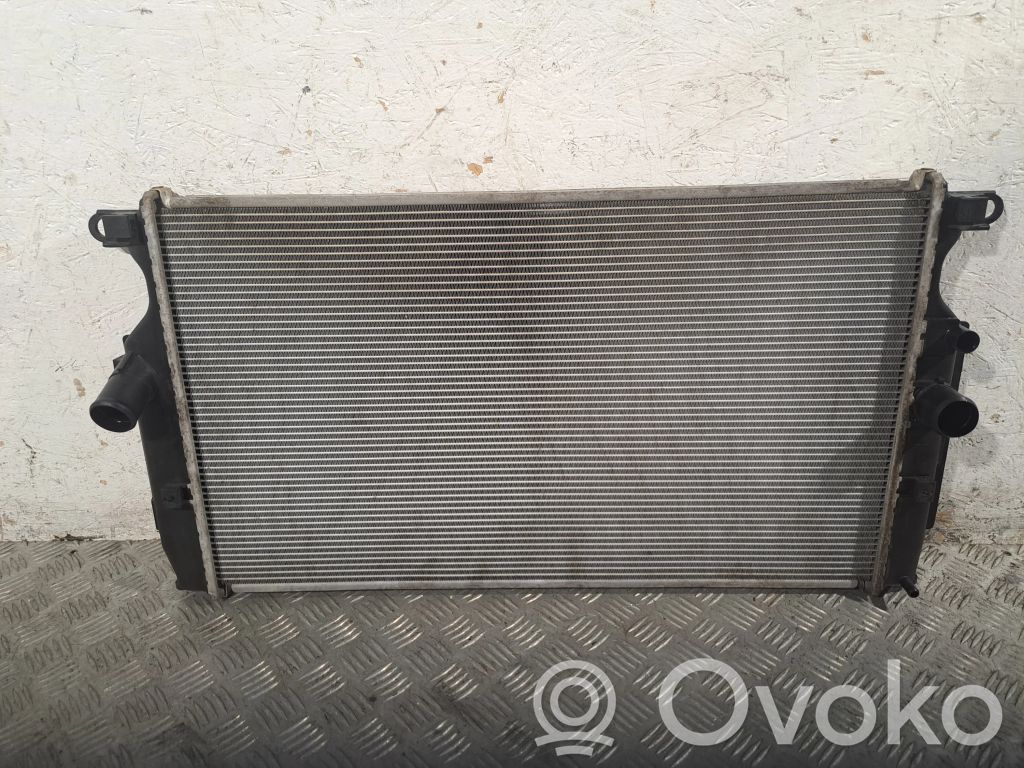 Toyota Verso Coolant radiator 