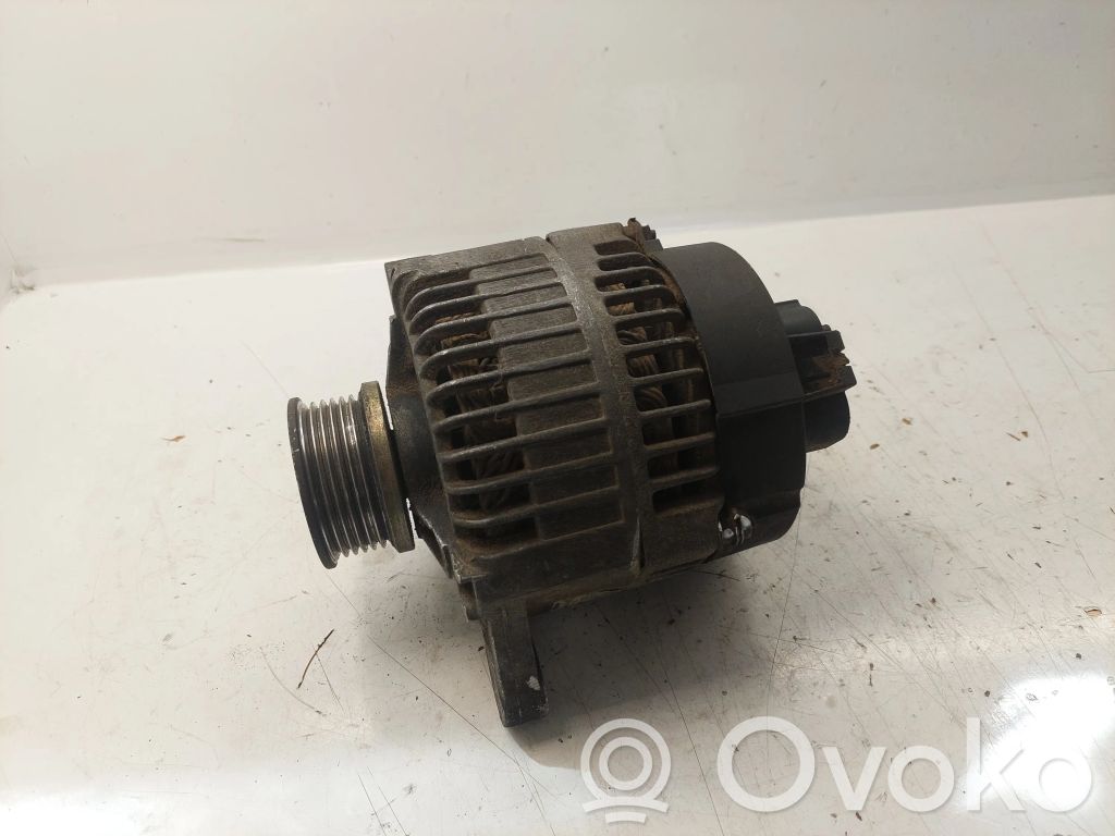 Alfa Romeo 156 Ģenerators 