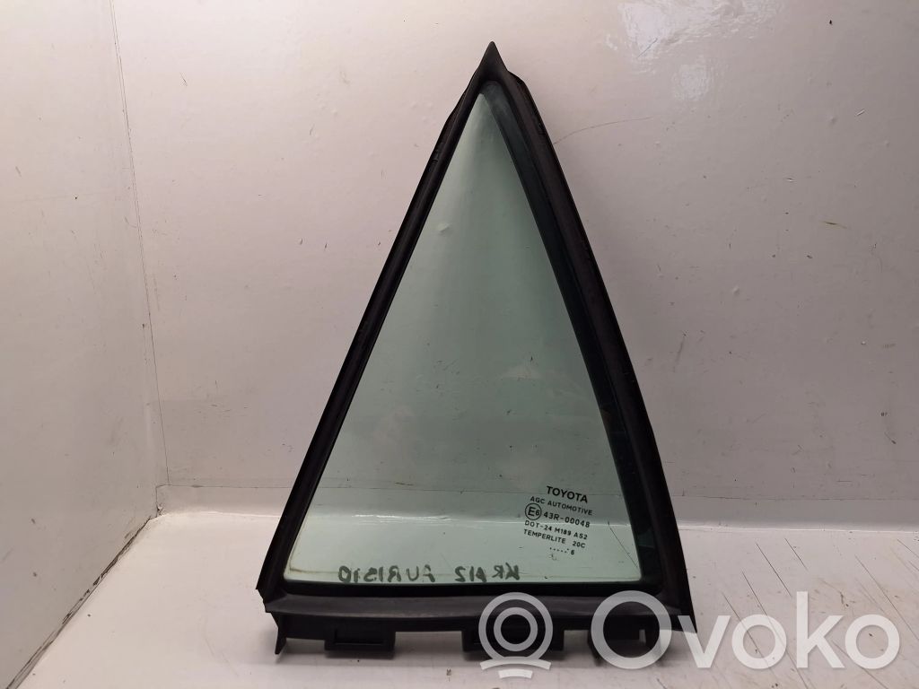 Toyota Auris 150 Ventanilla de ventilación de la puerta trasera 