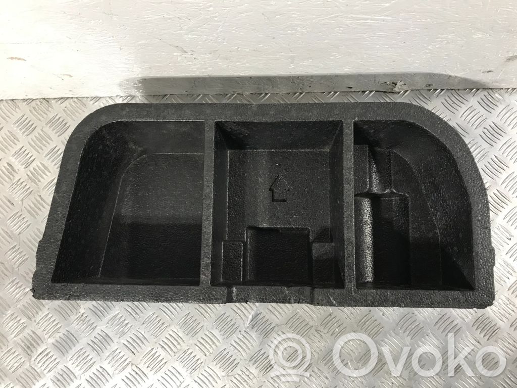 Toyota Verso Tool box 