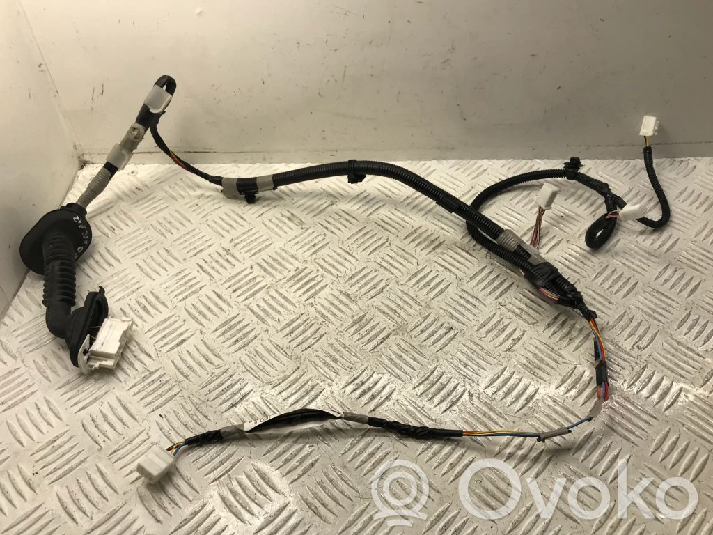 Toyota Verso Cableado de puerta trasera 