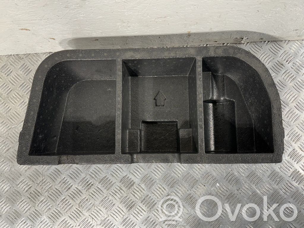 Tool box   649910F020