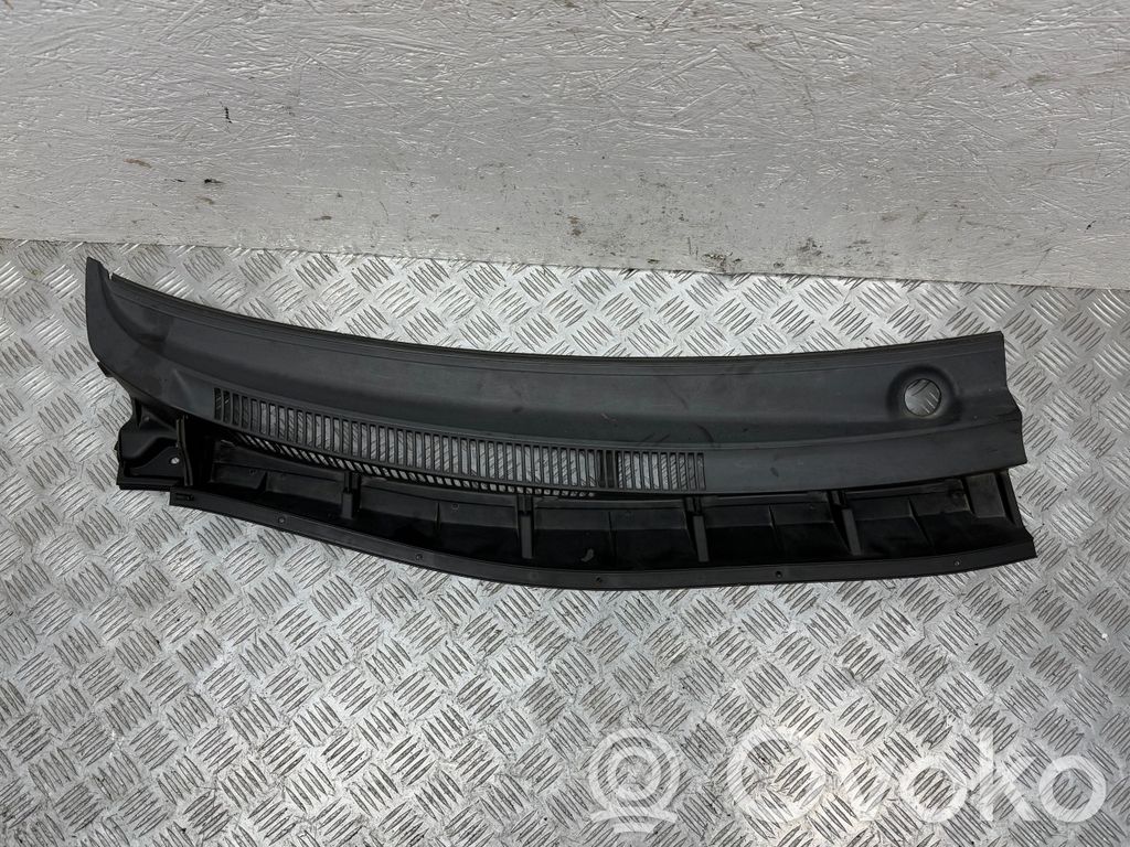 Windshield trim   5570802320,5575102110