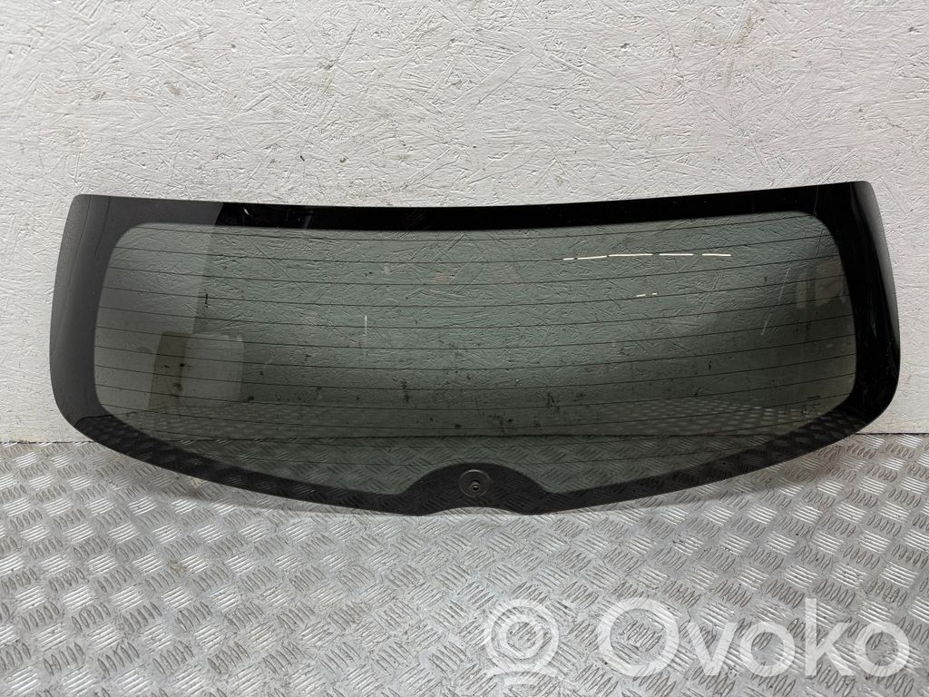 Toyota Corolla Verso AR10 Szyba tylna 