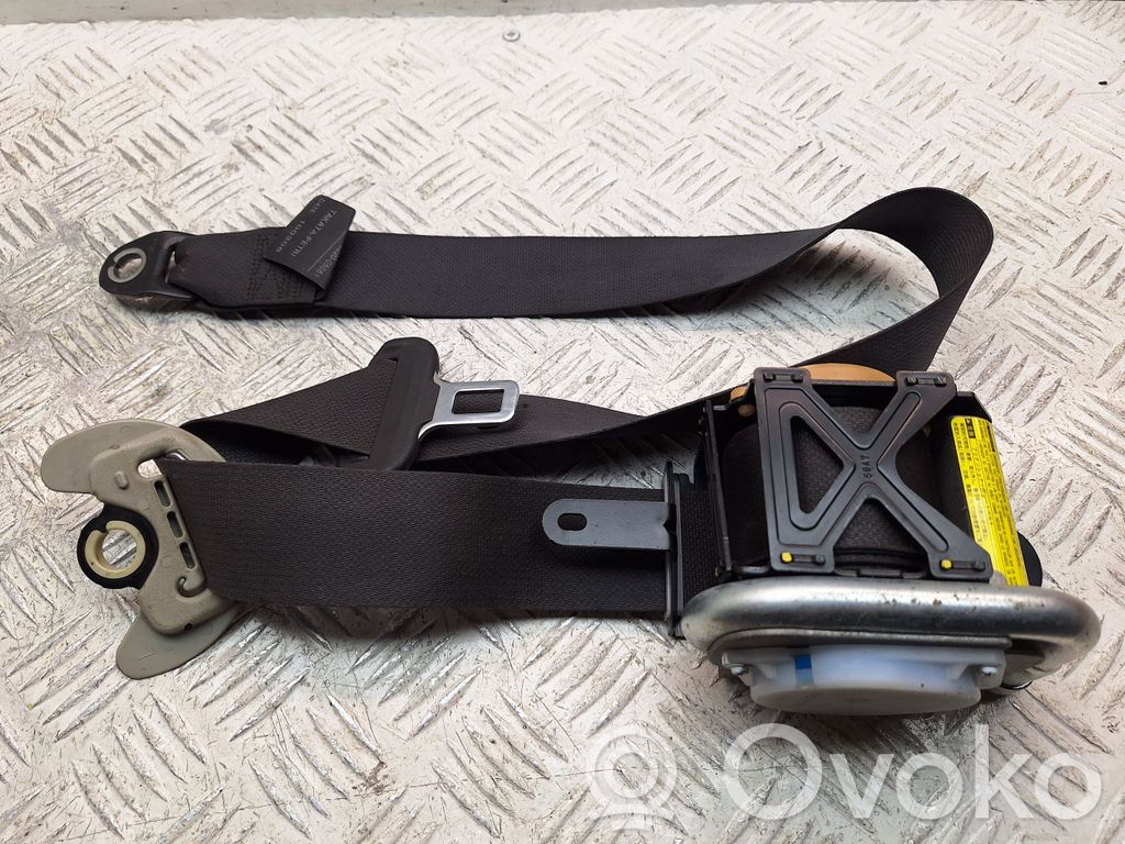 Toyota Avensis T250 Front seatbelt 