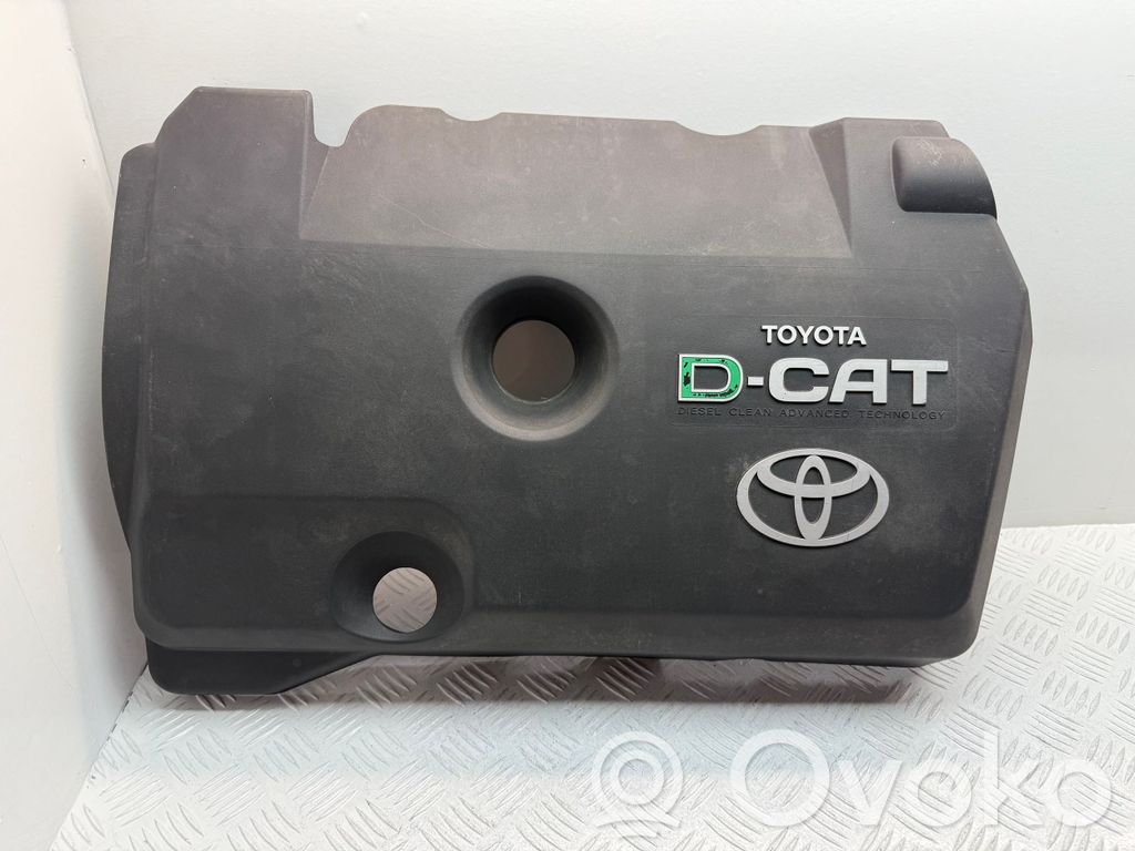 Toyota Corolla Verso AR10 Motorabdeckung 