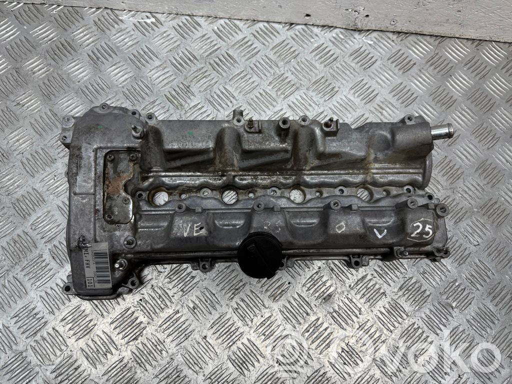 Toyota Corolla Verso AR10 Pokrywa zaworów 