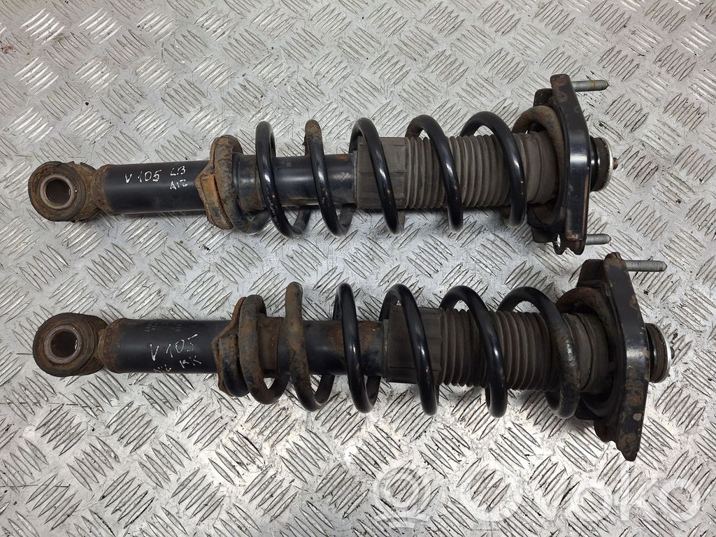 Toyota Corolla Verso AR10 Ansamblu amortizor cu arc spate 