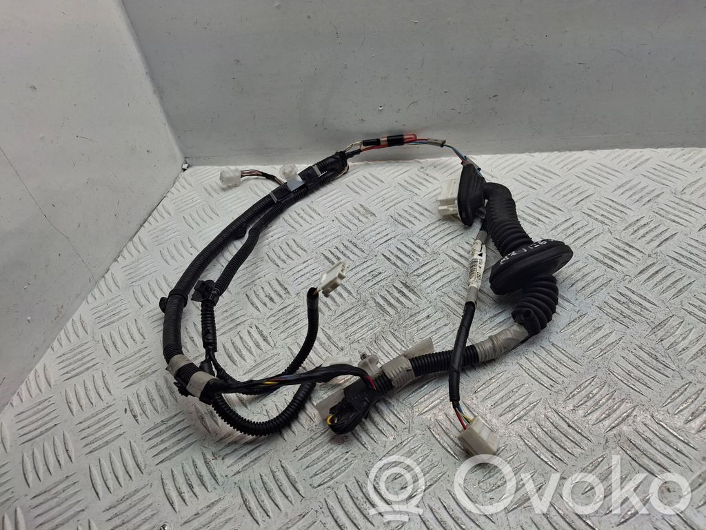 Toyota Verso Cableado de puerta trasera 