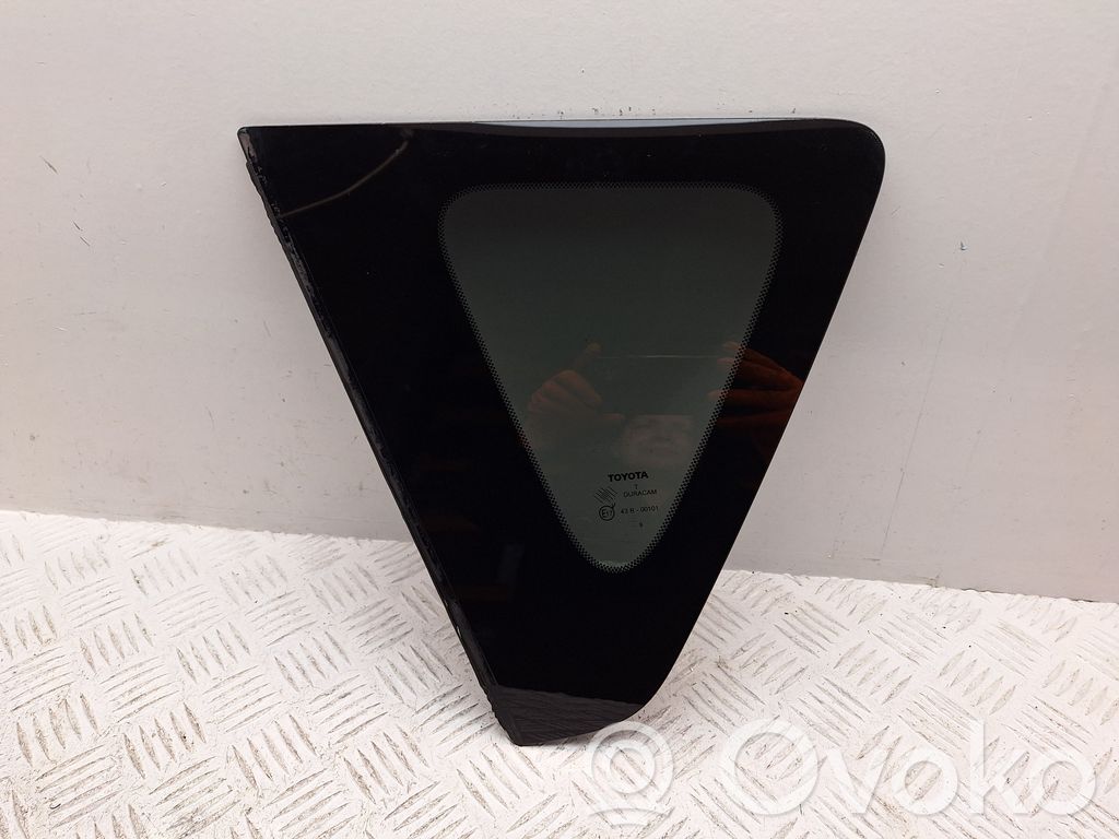Toyota Verso Rear side window 