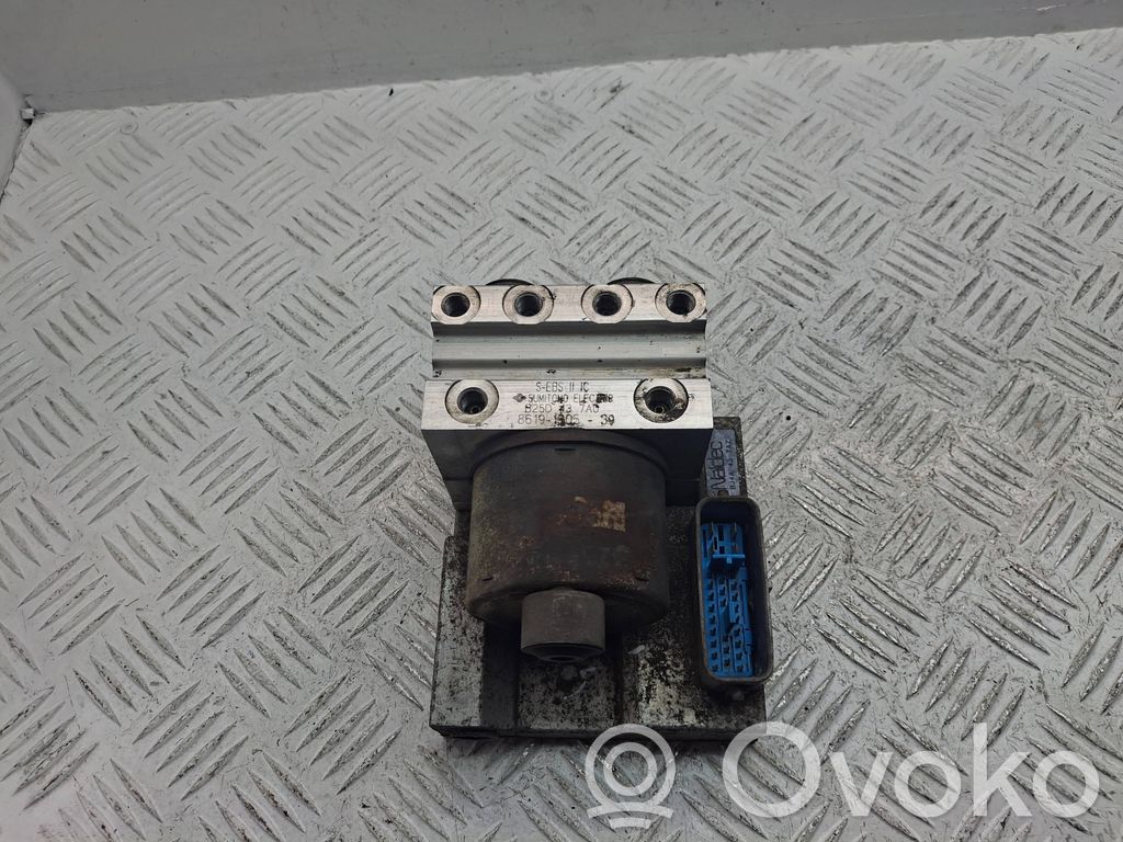 Mazda 323 F Bomba de ABS 