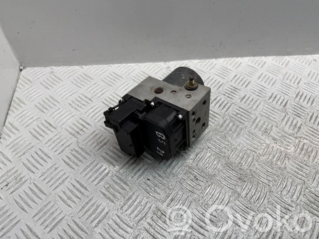 Volkswagen PASSAT B5 ABS bloks 