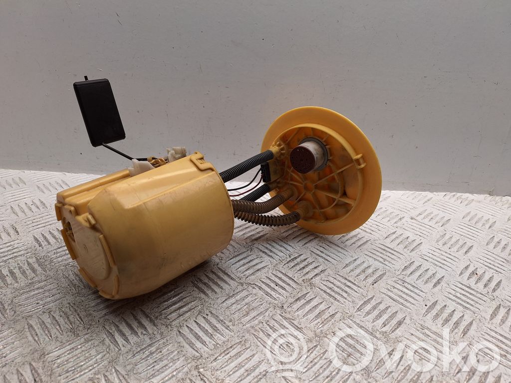 Toyota Verso Fuel level sensor 