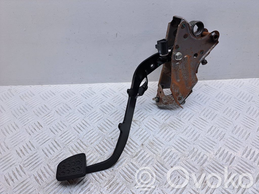 Toyota Corolla Verso AR10 Pedal de embrague 
