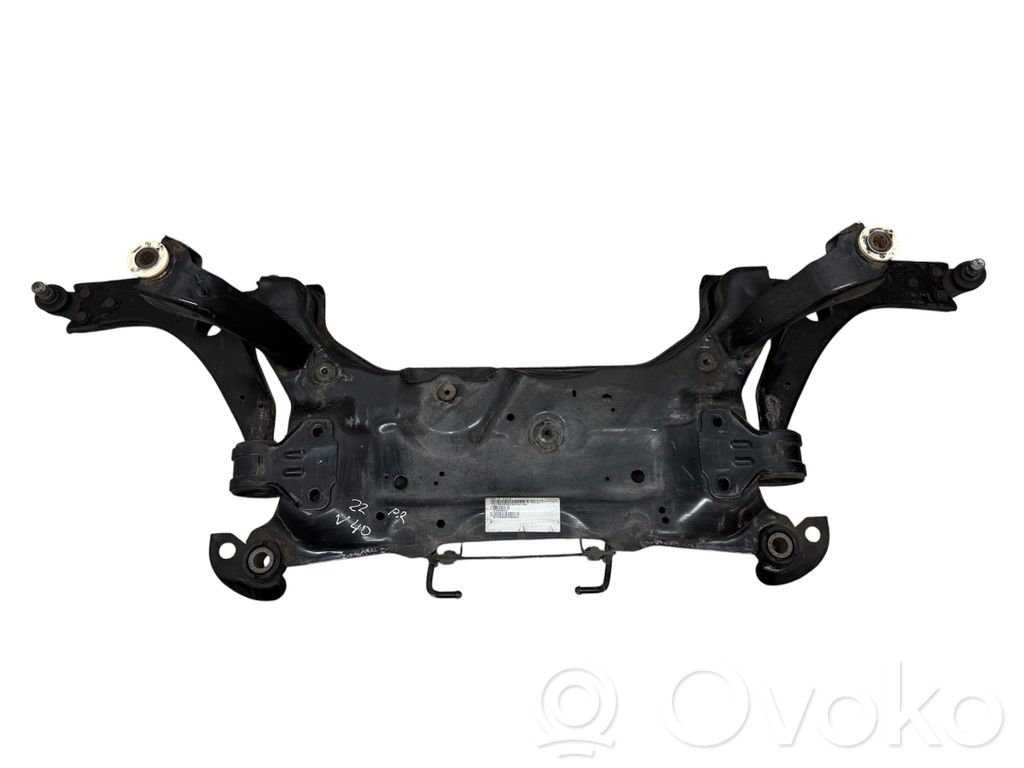 Volvo V40 Priekinis traversas 