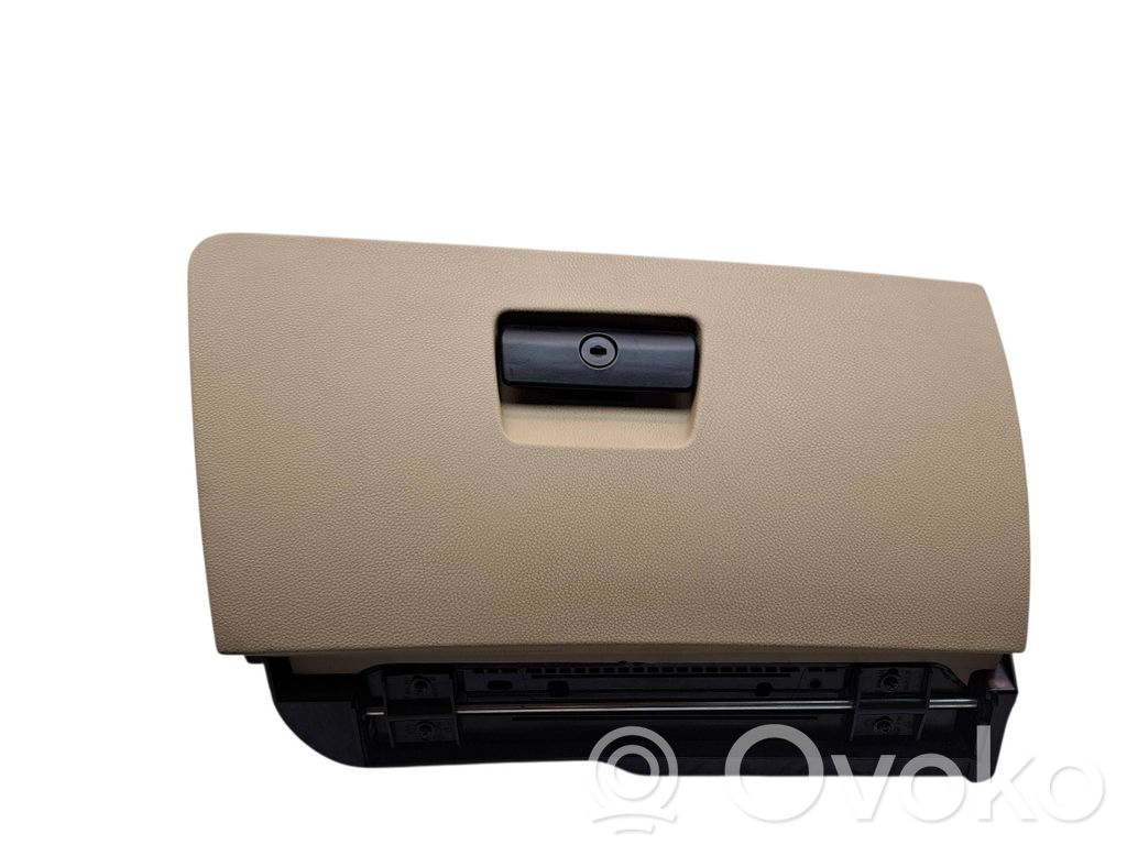 BMW 3 E90 E91 Glove box 