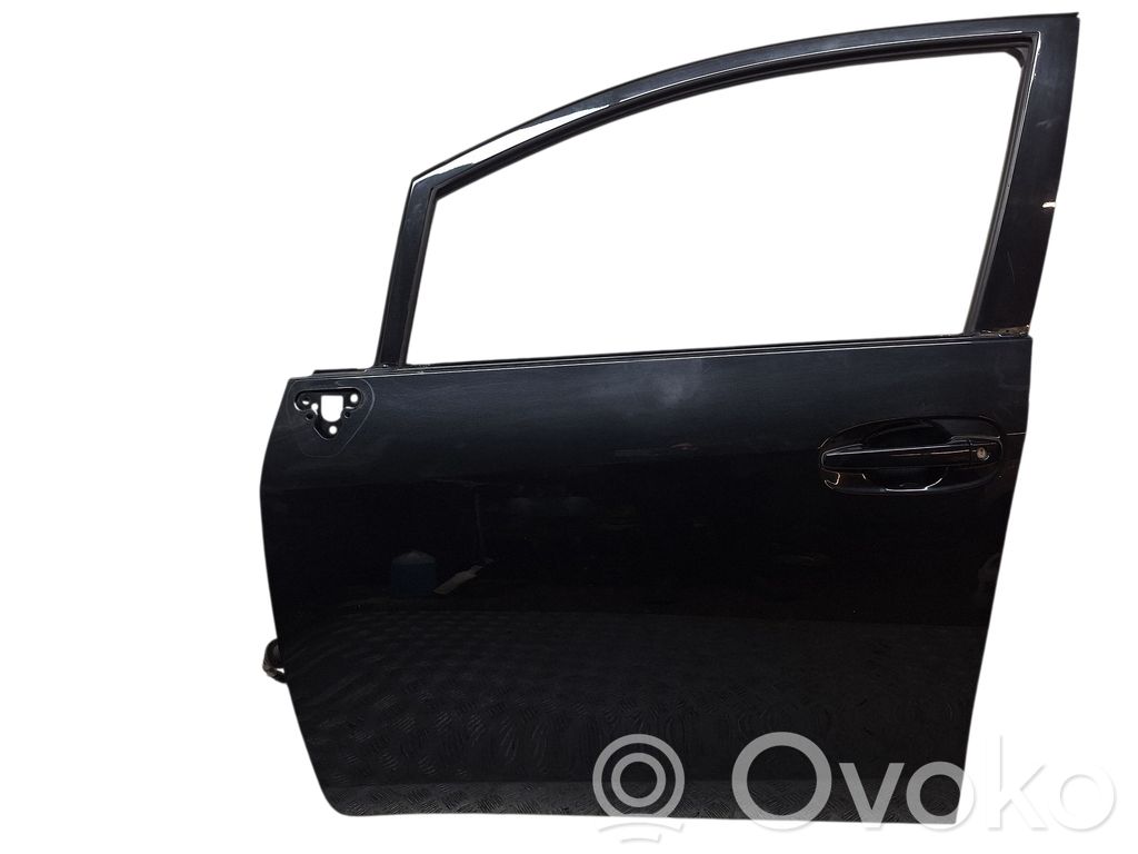 Toyota Verso Front door 