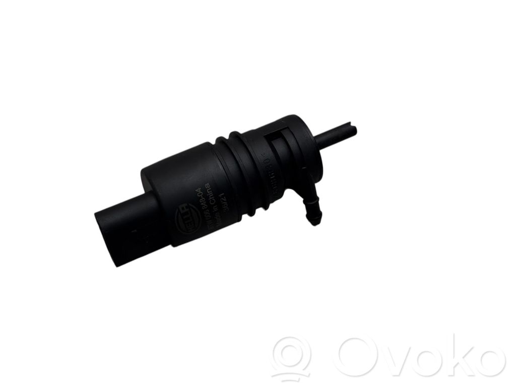 BMW X3 E83 Windscreen/windshield washer pump 