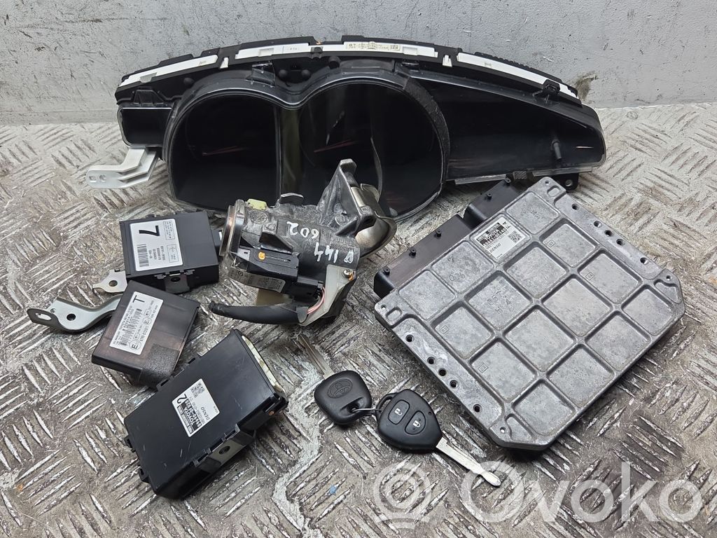 Toyota Verso Engine ECU kit and lock set 