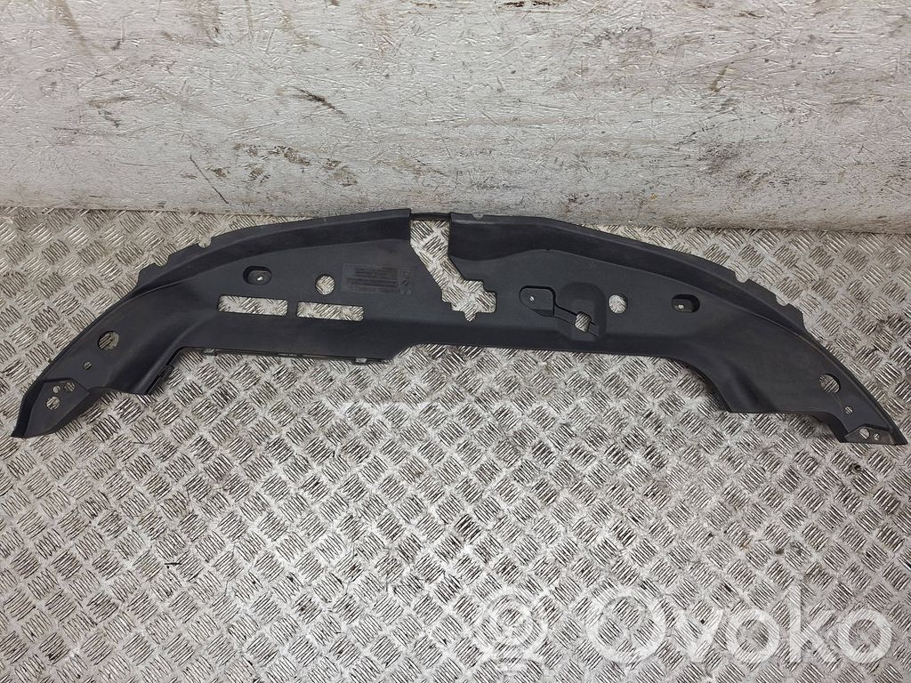 Toyota Verso Radiator trim 