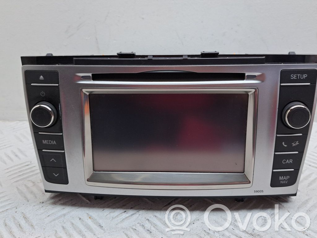 Toyota Avensis T270 Panel / Radioodtwarzacz CD/DVD/GPS 