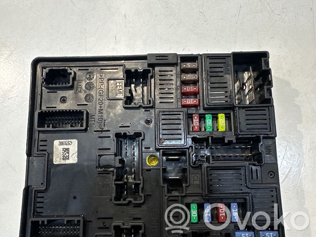 Renault Koleos II Saugiklių blokas 