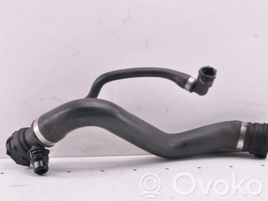 BMW 5 E60 E61 Engine coolant pipe/hose 