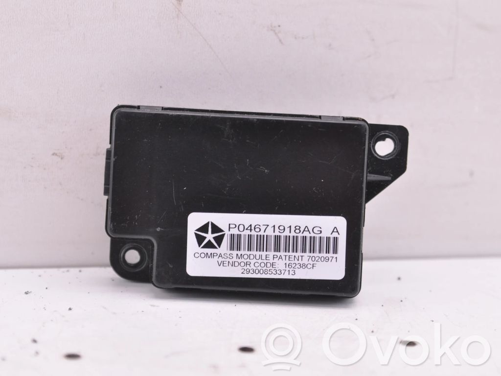 Chrysler Town & Country V GPS navigation control unit/module 