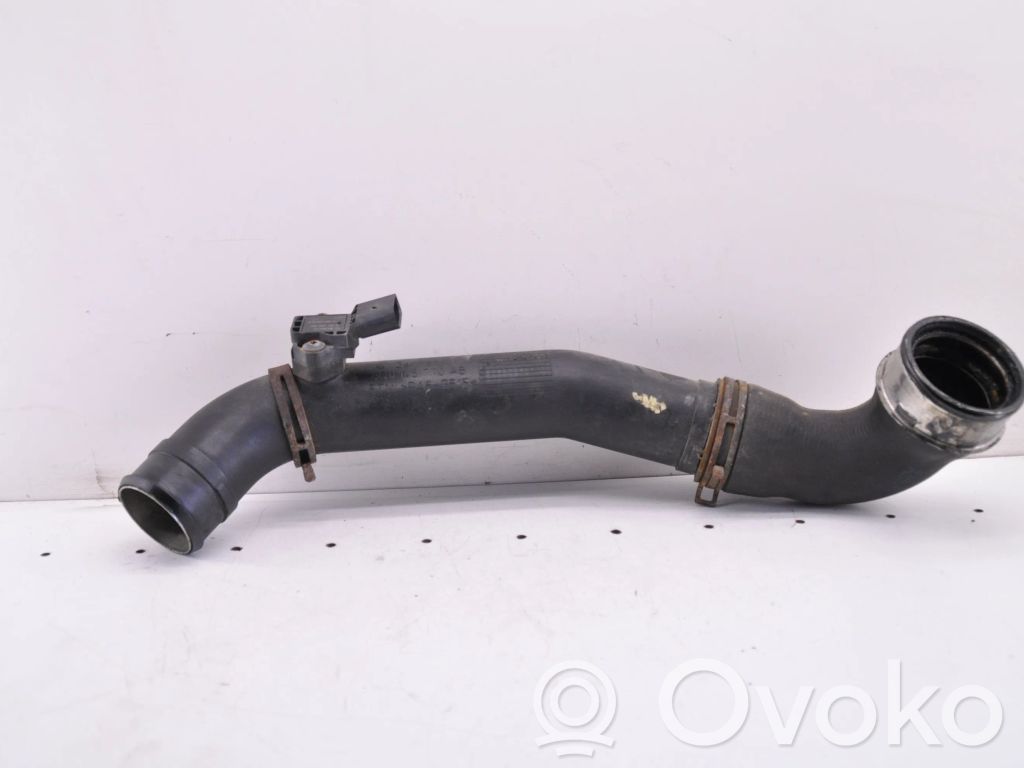 Volkswagen Polo Schlauch / Leitung Ladeluftkühler 